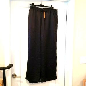 Skims Sporty Onyx Satin Pants Size XL New